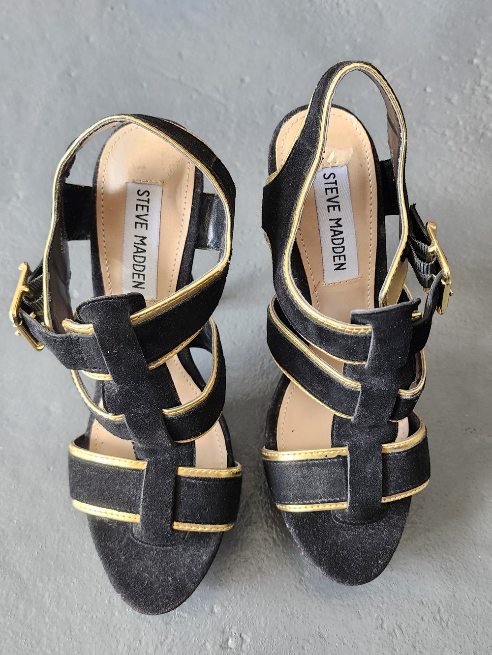 Steve Madden Tessyy Heel Sandals Womens 6M Black Gold Strappy Stiletto Platform